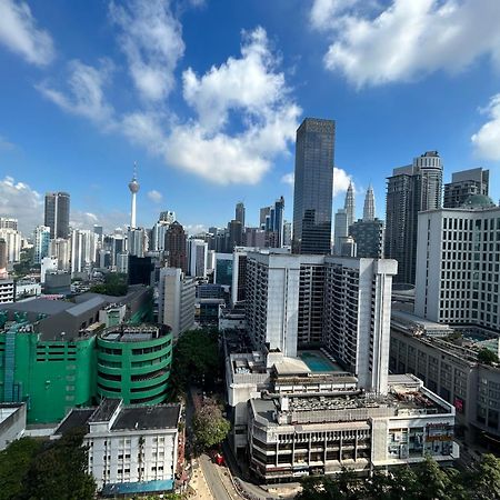 Axon Residence At Pavilion Klcc Kl Tower View By Kimiro Kuala Lumpur Dış mekan fotoğraf